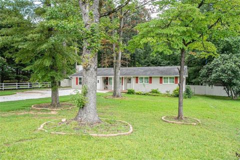 628 Creek View Drive Lawrenceville GA 30044