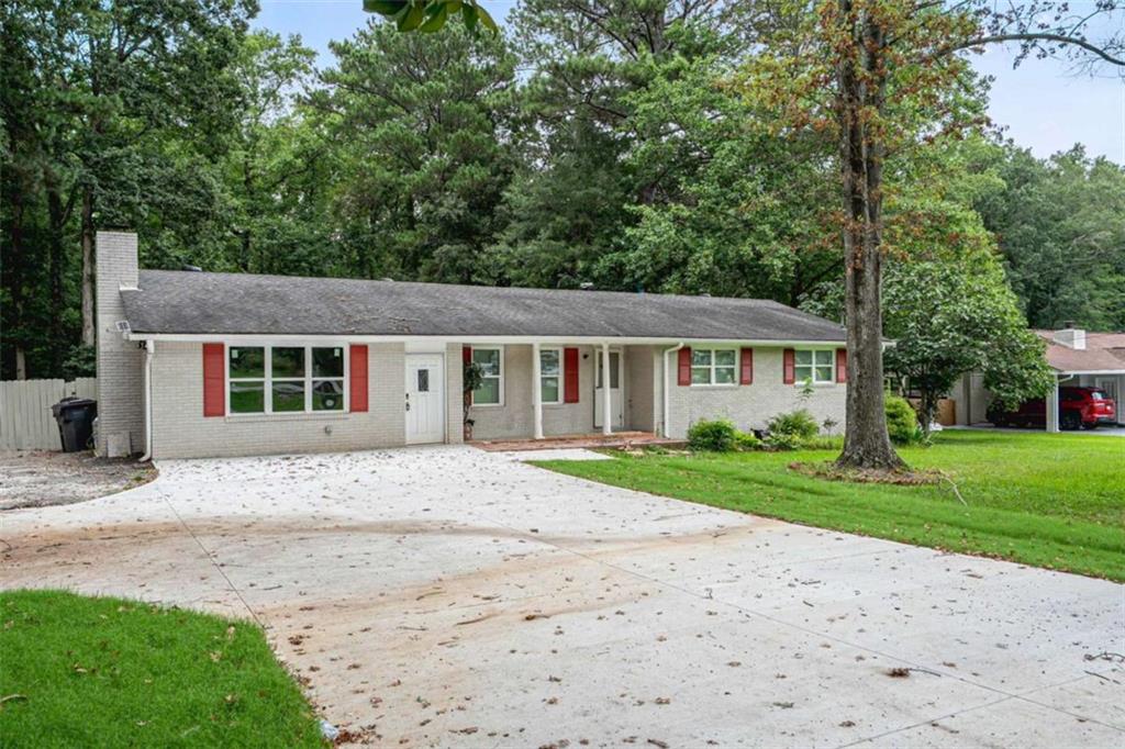 628 Creek View Drive