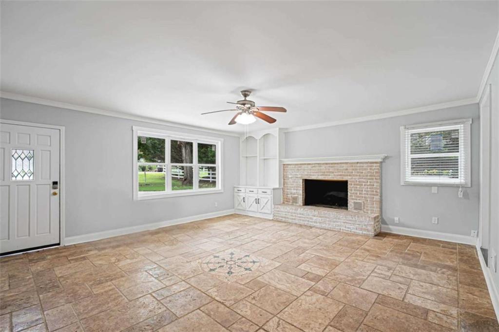 628 Creek View Drive