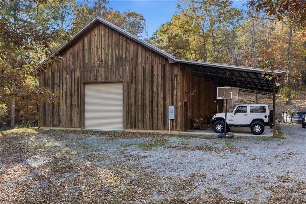 938 Marion Dairy Road