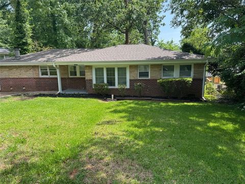2903 Santa Barbara Drive Decatur GA 30032