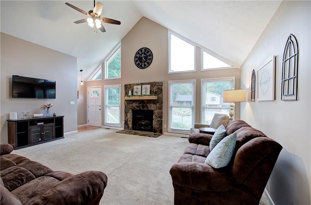 45 Skyview Circle