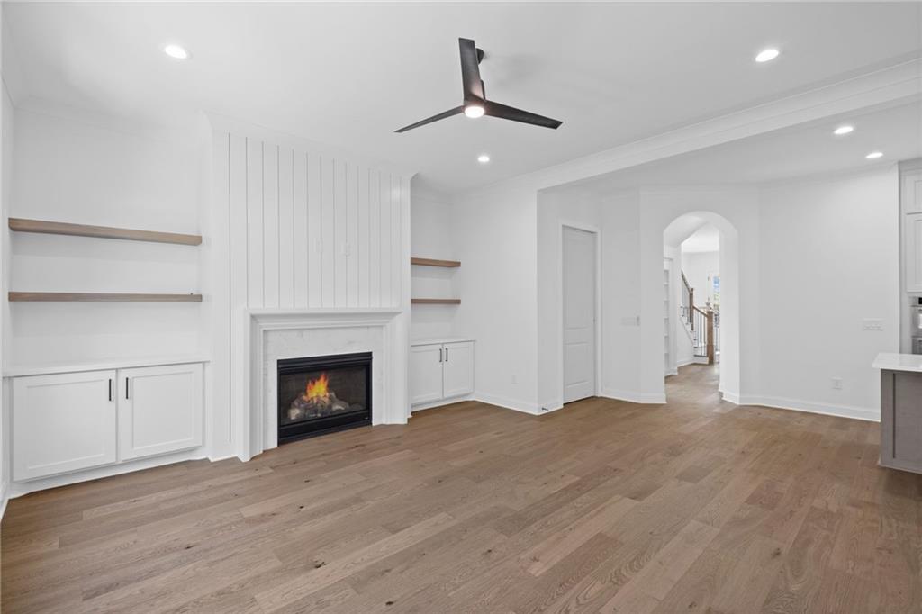 708 Woodlake Court