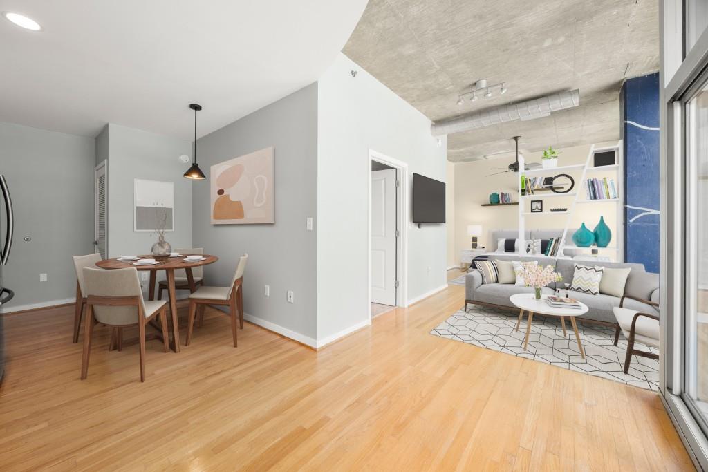 923 Peachtree Street NE 932