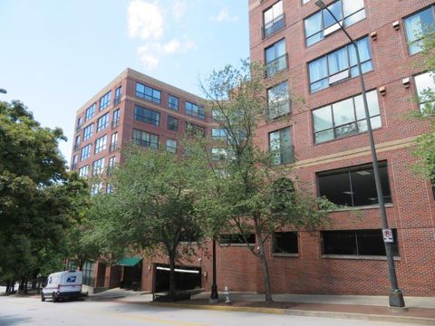 Condo For Sale - 115 W Peachtree Place #702<br/> Atlanta, GA 30313