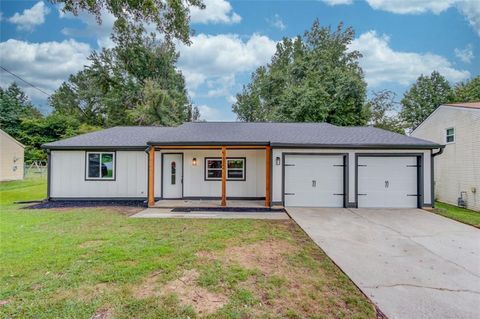 Photo of 5266 LONG GREEN Lane, Stone Mountain, GA 30088 (MLS # 7639799)