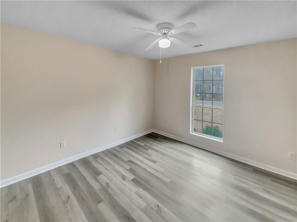 29 Saint James Place, Sharpsburg, Georgia image 13