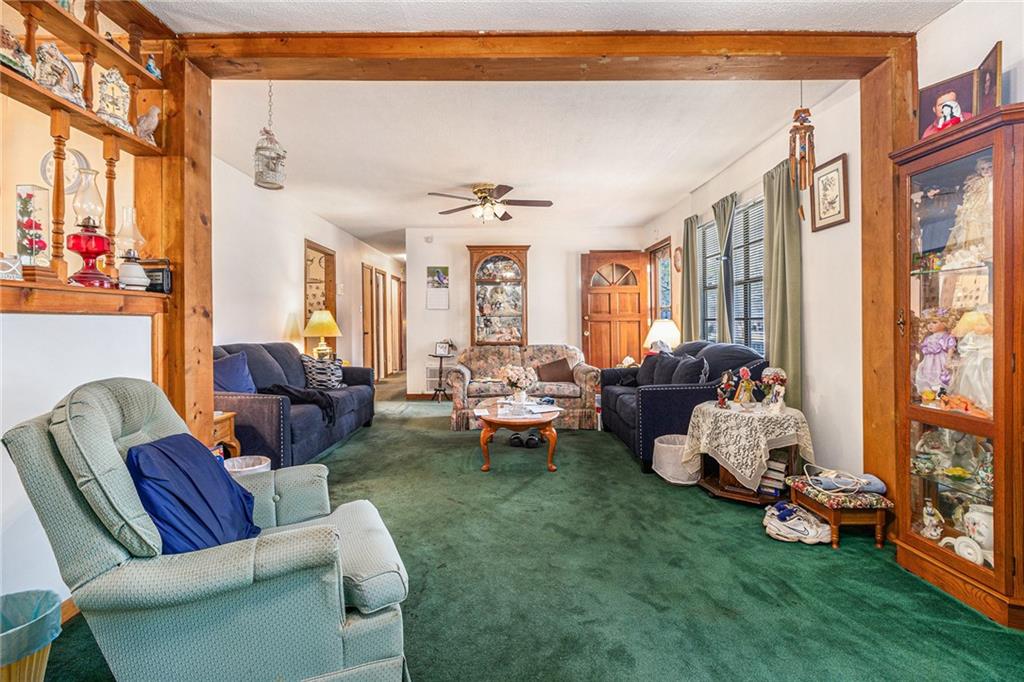 640 Maple Drive, Riverdale, Georgia image 7