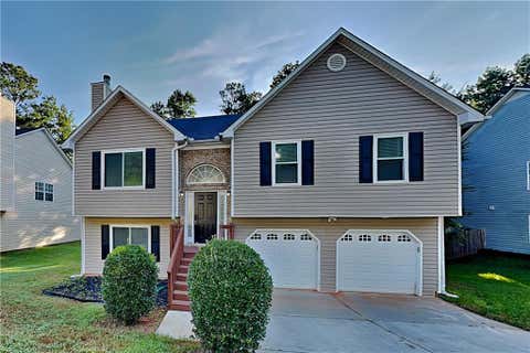 Homes For Rent - 1050 Augusta Woods Drive<br/> Douglasville, GA 30134