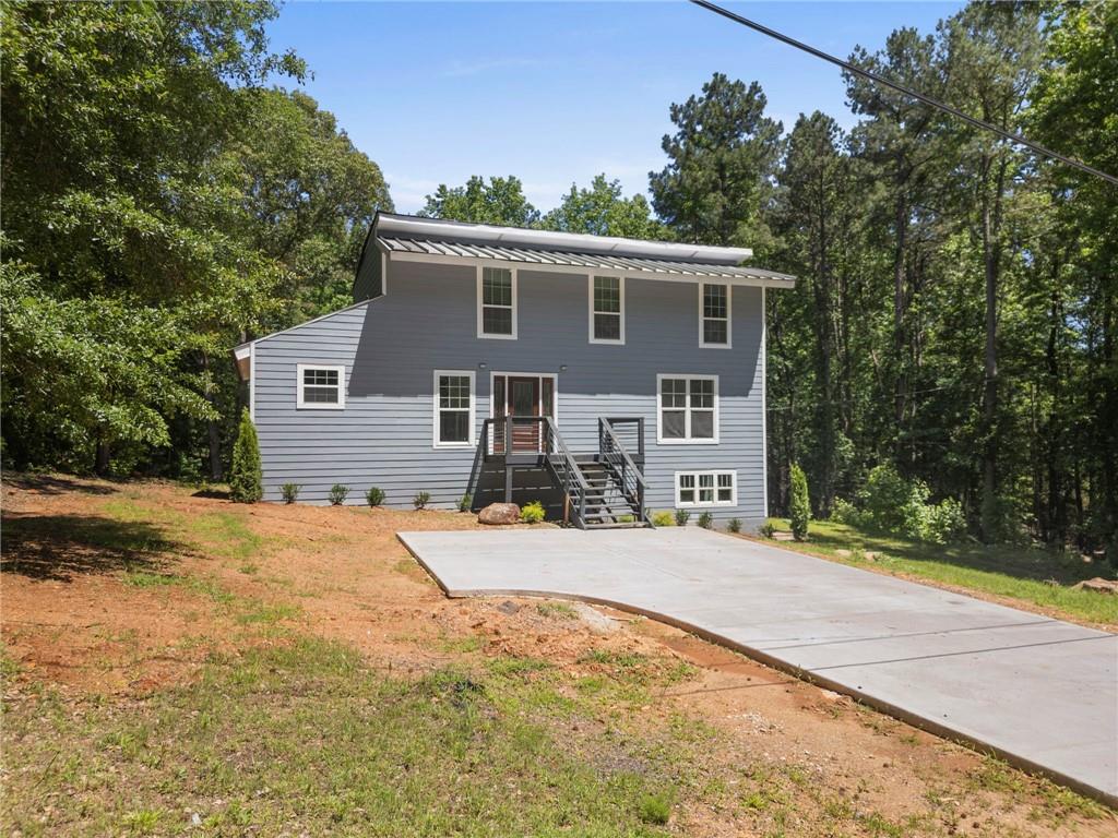 2158 Huckleberry Lane, Lithia Springs, Georgia image 1
