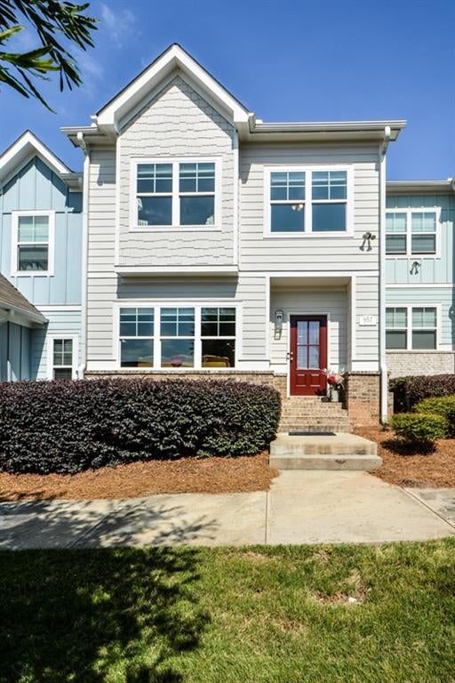 957 Shy Lane