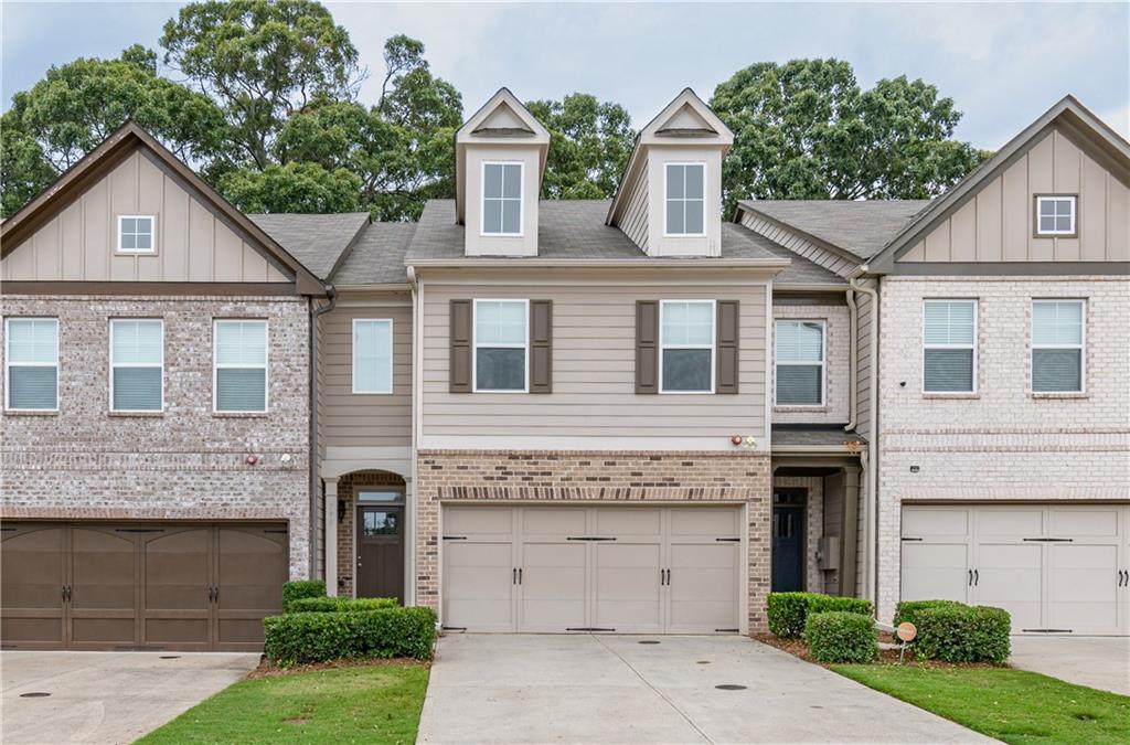 Photo 1 of 37 — 798 Arbor Crowne Drive, Lawrenceville, GA 30045