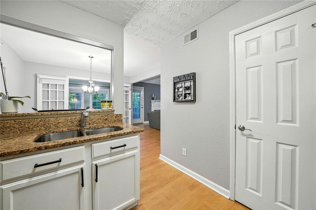 THE WILLOWS BY THE RIVER CONDOS - Residential