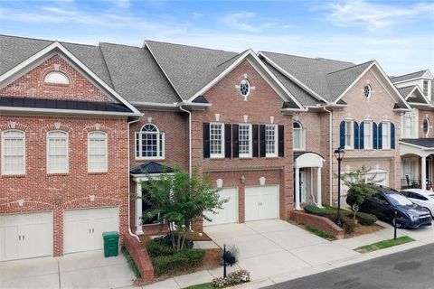Townhouse For Sale - 6239 Spalding Dr Dr<br/> Peachtree Corners, GA 30092