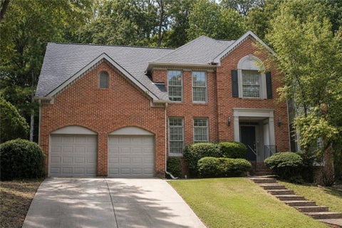 Homes For Rent - 220 Saint Devon Crossing<br/> Johns Creek, GA 30097