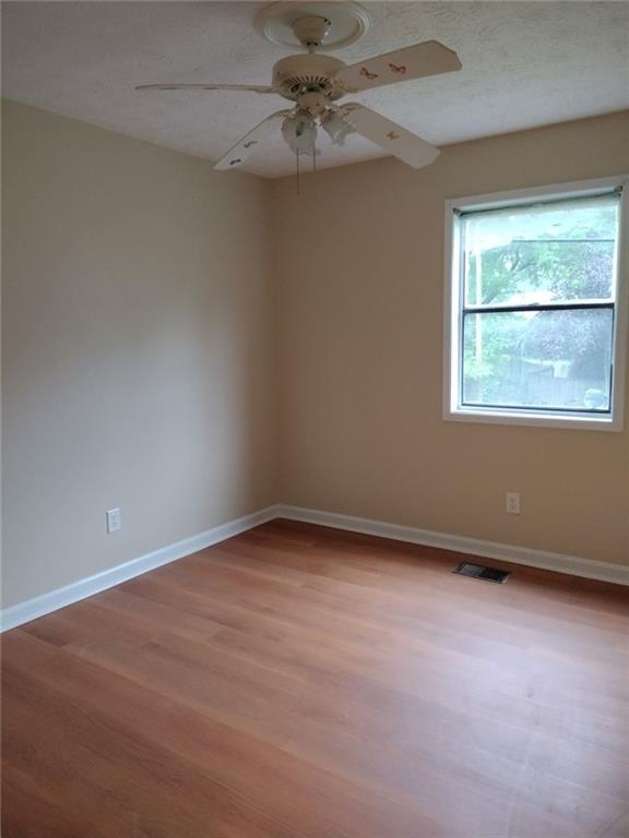 604 Pepperwood Lane, Stone Mountain, Georgia image 16