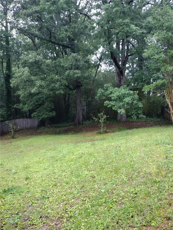 604 Pepperwood Lane, Stone Mountain, Georgia image 20