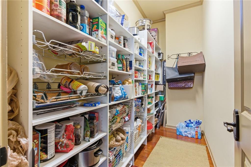 Gainesville, Georgia, 30506, United States, 4 Bedrooms Bedrooms, ,7 BathroomsBathrooms,Residential,Active,2018687