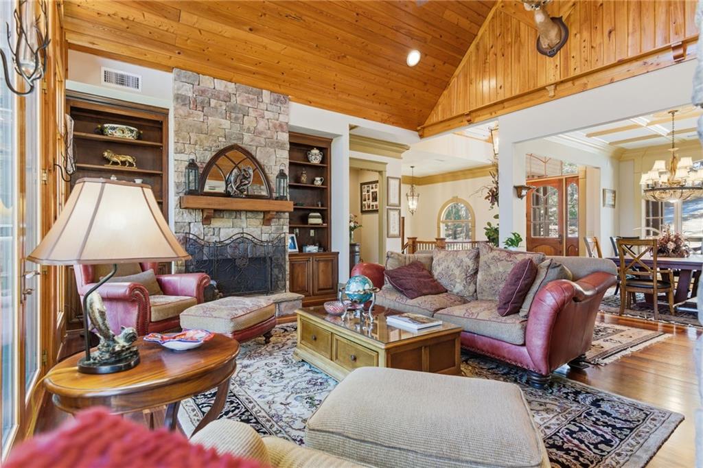 Gainesville, Georgia, 30506, United States, 4 Bedrooms Bedrooms, ,7 BathroomsBathrooms,Residential,Active,2018687