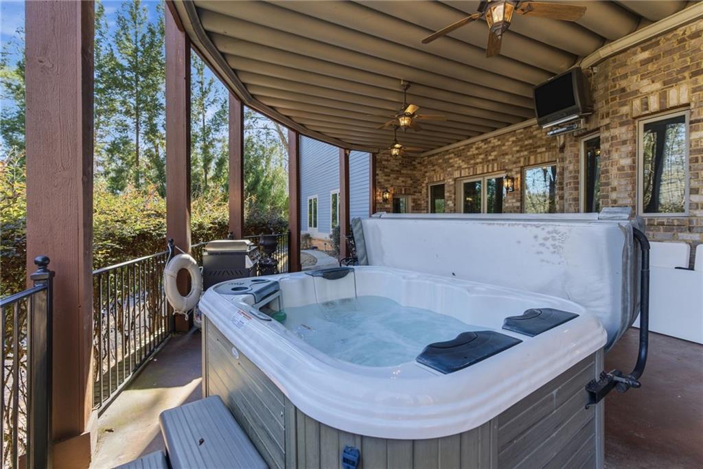 Gainesville, Georgia, 30506, United States, 4 Bedrooms Bedrooms, ,7 BathroomsBathrooms,Residential,Active,2018687