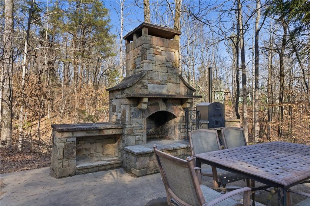 Gainesville, Georgia, 30506, United States, 4 Bedrooms Bedrooms, ,7 BathroomsBathrooms,Residential,Active,2018687