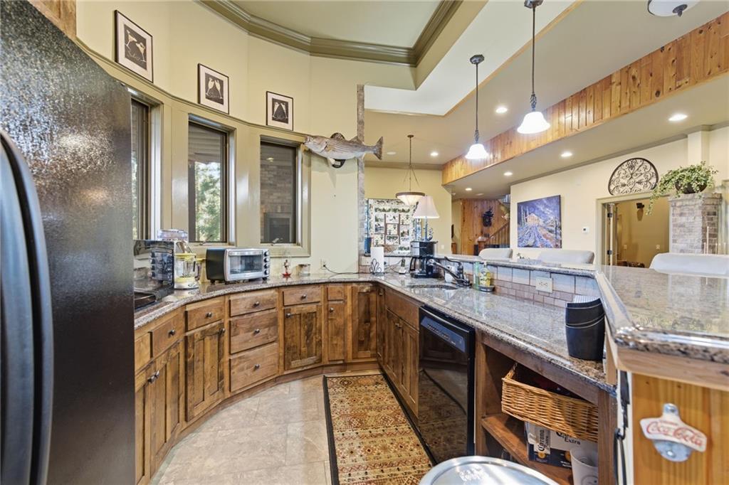 Gainesville, Georgia, 30506, United States, 4 Bedrooms Bedrooms, ,7 BathroomsBathrooms,Residential,Active,2018687
