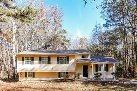 A home in Mcdonough