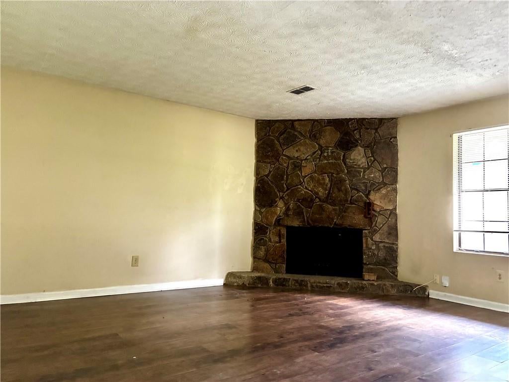 3901 Wood Path Drive