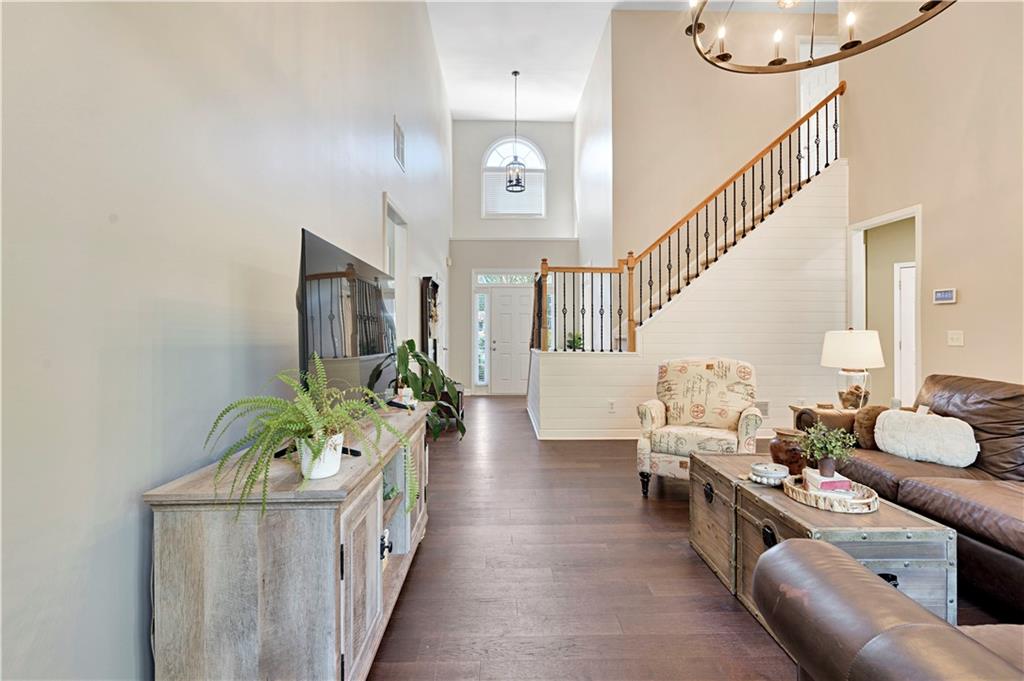 5050 New Chapel Hill Way