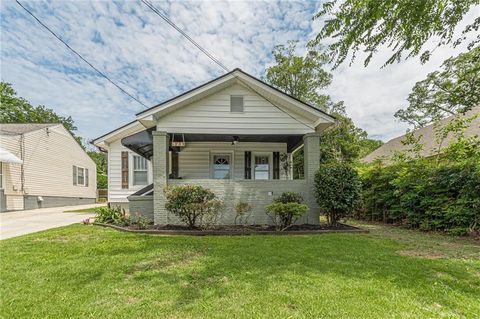 523 North Avenue Atlanta GA 30354