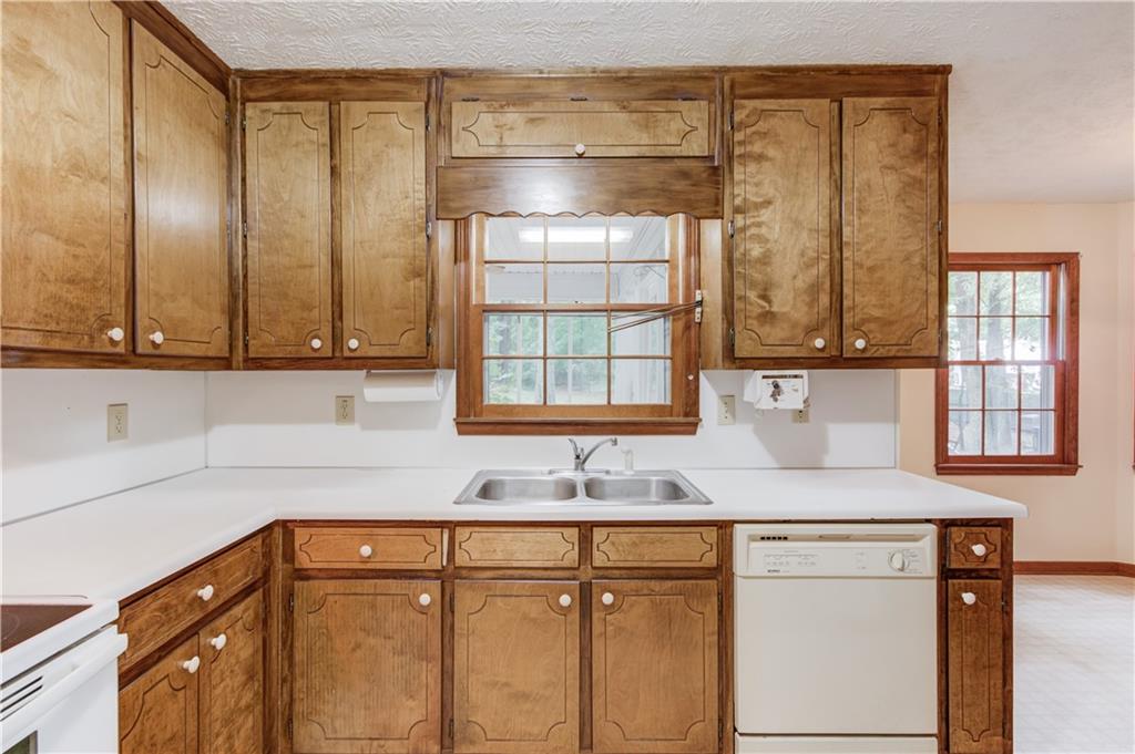 2088 Blackberry Lane, Auburn, Georgia image 10