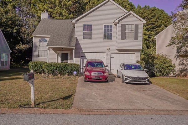 493 E LAKE DR, RIVERDALE, GA 30274 - Image d6e85dd151c5efdc673ca07a9bbe5ae4/476471642