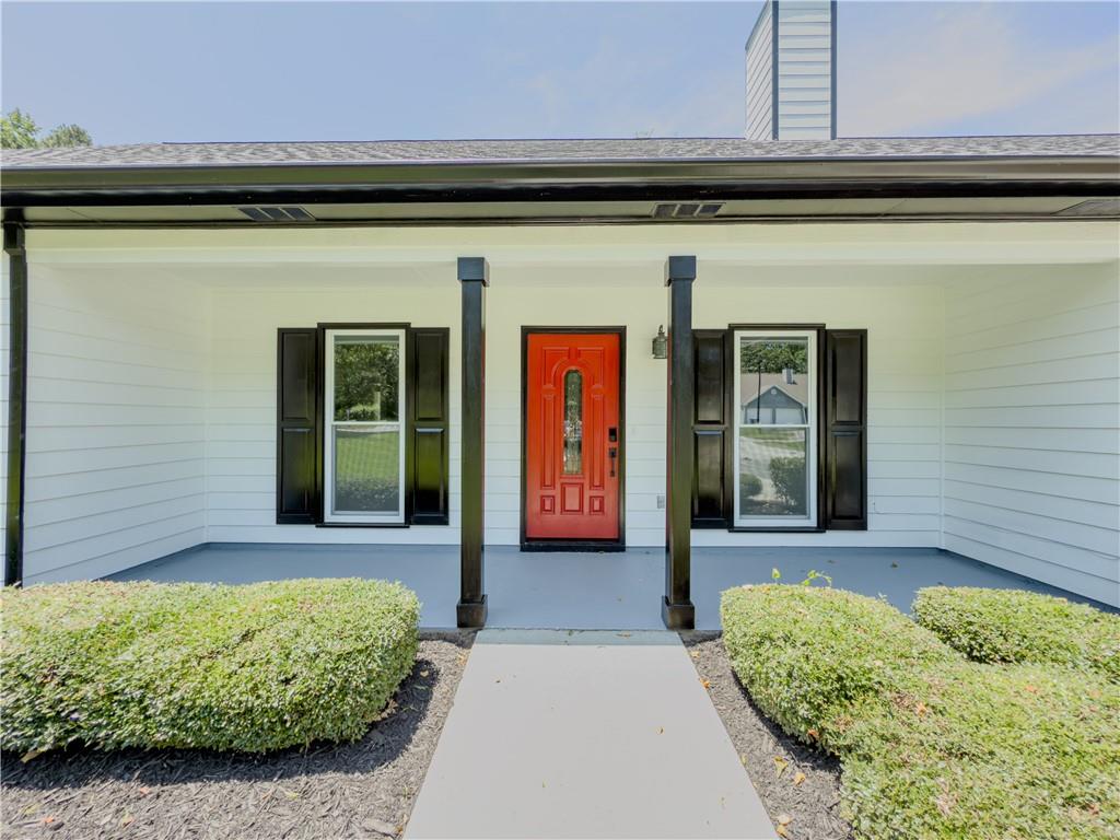 2335 Huntington Drive