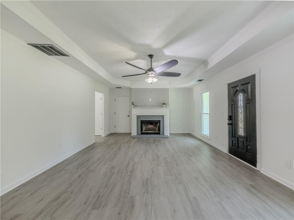 2335 Huntington Drive