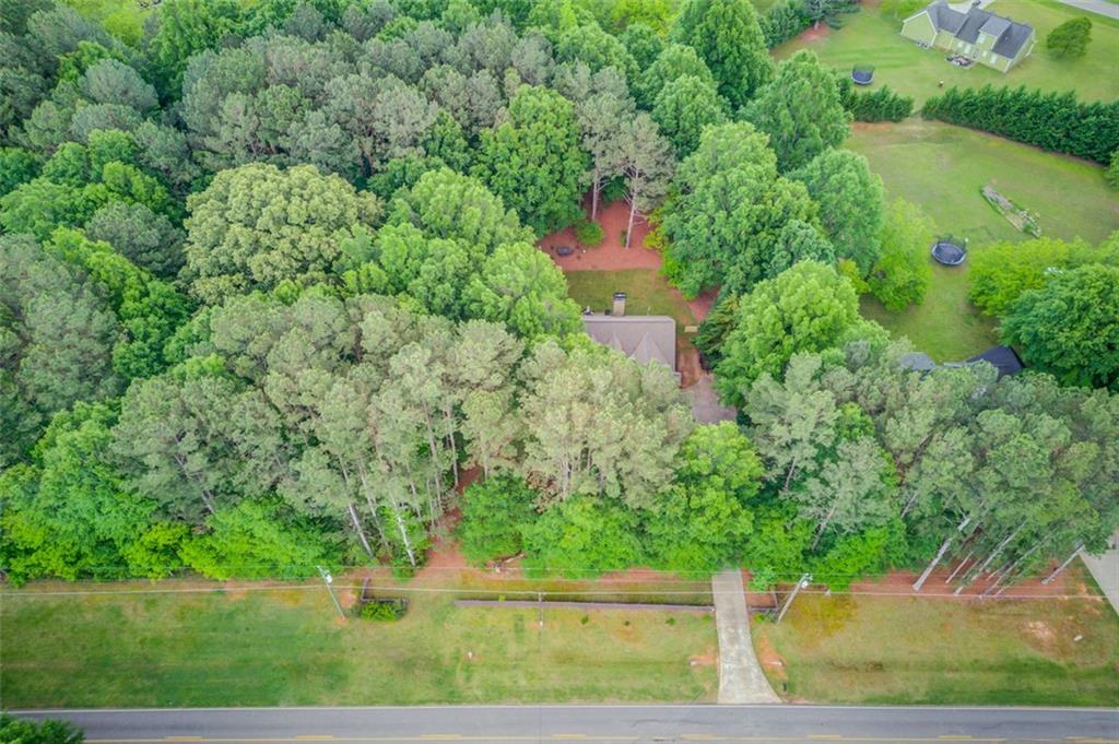 1211 PETERS CEMETARY Road