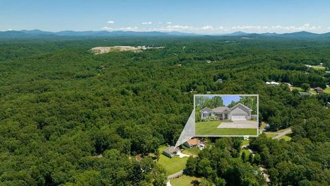 A home in Dahlonega