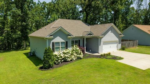 A home in Dahlonega