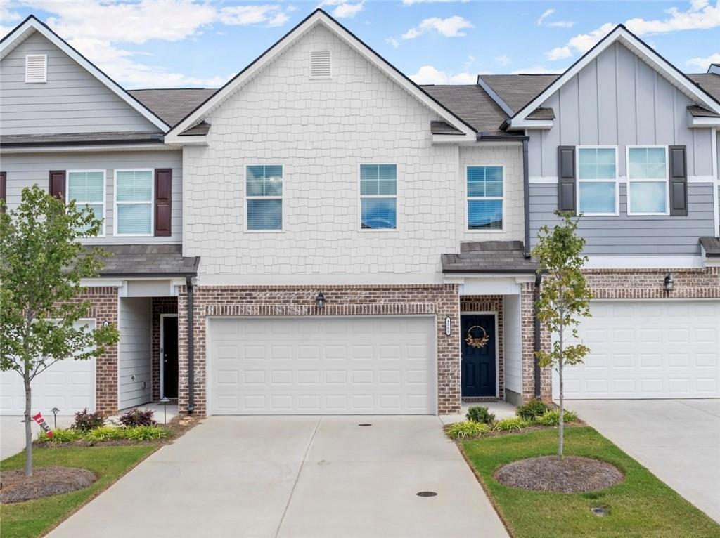 4565 Bishops Lane, Oakwood, Georgia image 1