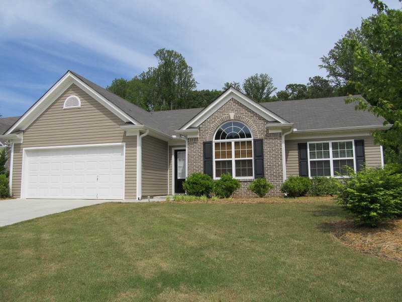 Photo 1 of 18 — 153 NASHPORT Lane, Dawsonville, GA 30534