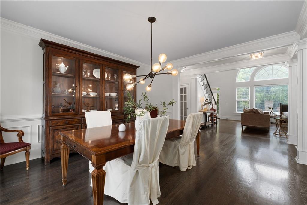 5860 Stoneleigh Drive, Suwanee, Georgia image 7