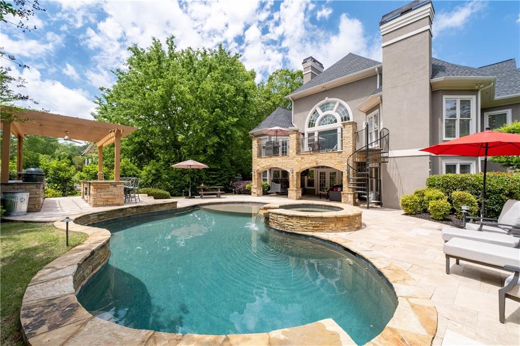 5860 Stoneleigh Drive, Suwanee, Georgia image 32