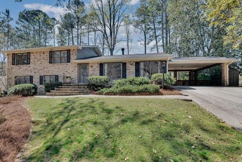 2640 Hawthorne Drive NE Atlanta GA 30345