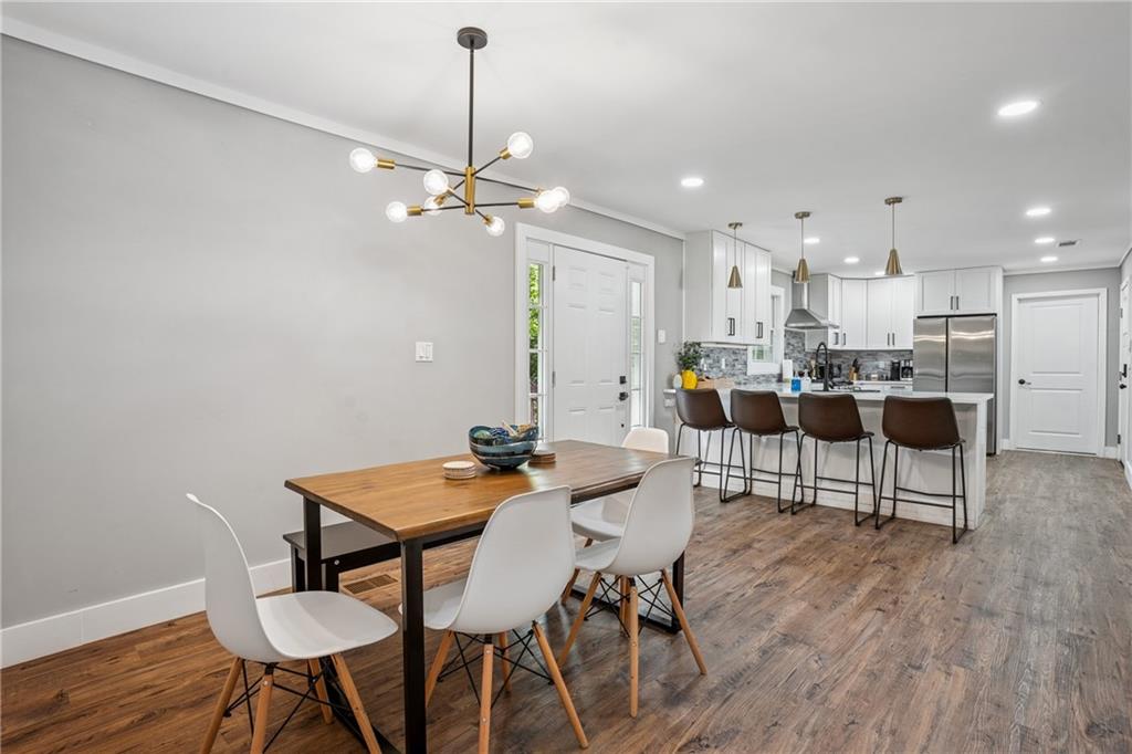 1155 Christian Circle SE