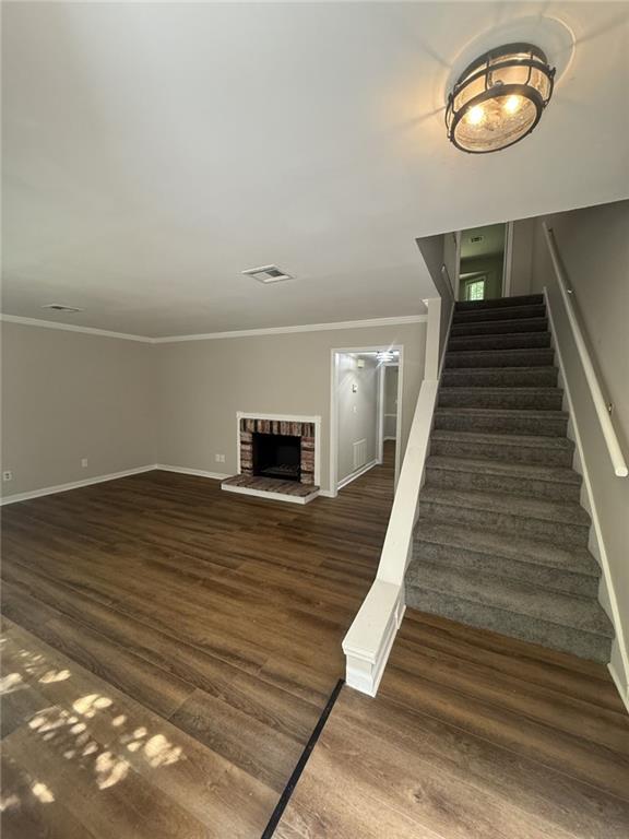 2436 NORTHLAKE Court NE