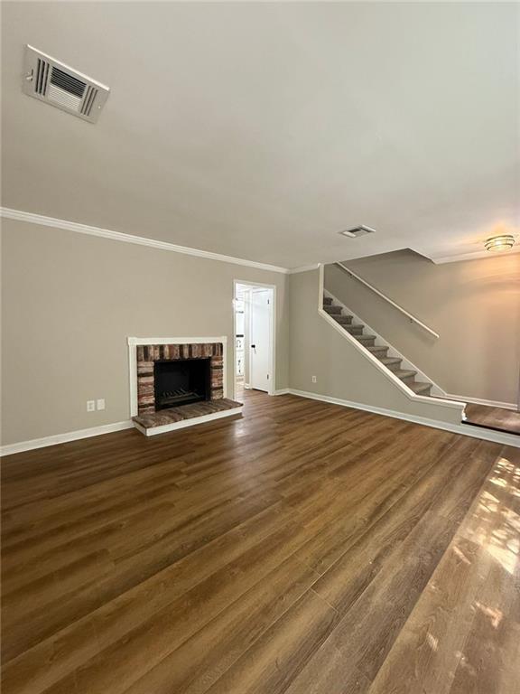2436 NORTHLAKE Court NE