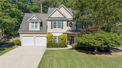 Homes For Sale - 1703 Grace Court<br/> Smyrna, GA 30082