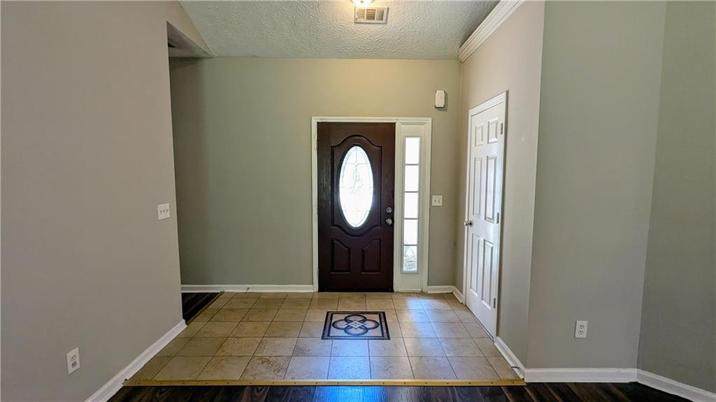 2596 Waterfall Court