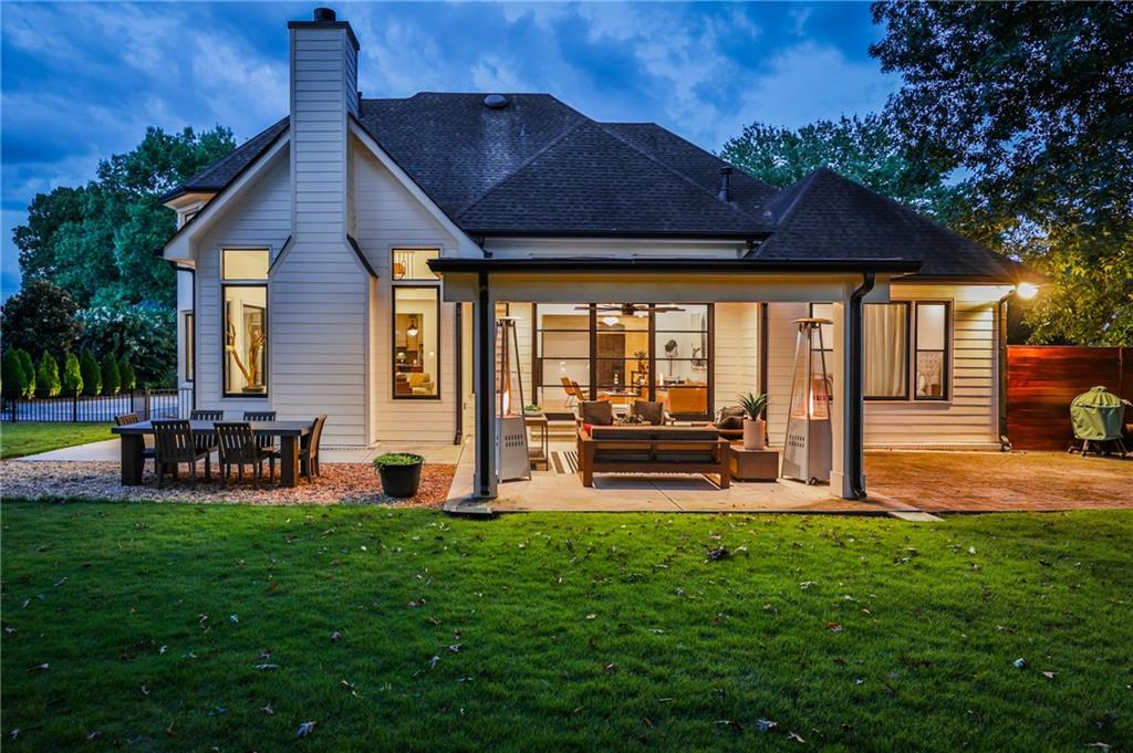 Sentinel Lake - Residential Lease