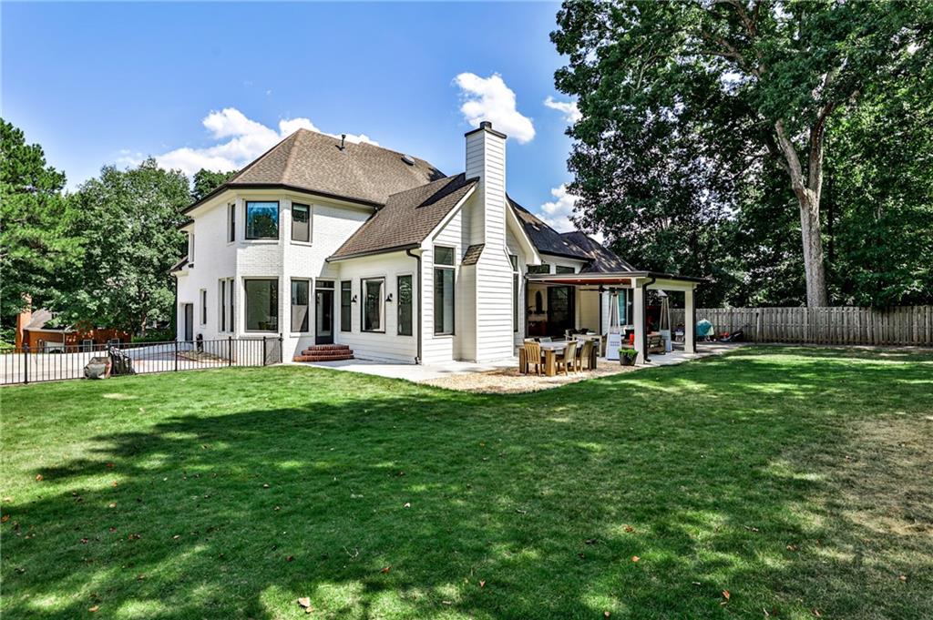 Sentinel Lake - Residential Lease
