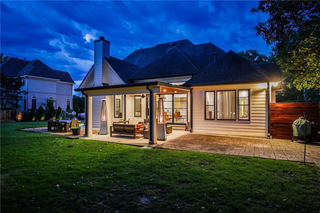 Sentinel Lake - Residential Lease